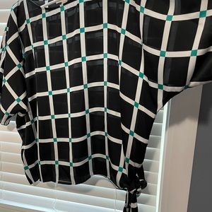 Ladies large Michael Kors black white and green square grid blouse loosefitting.